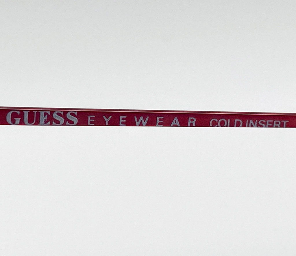 Guess eyewear cold insert on a white background