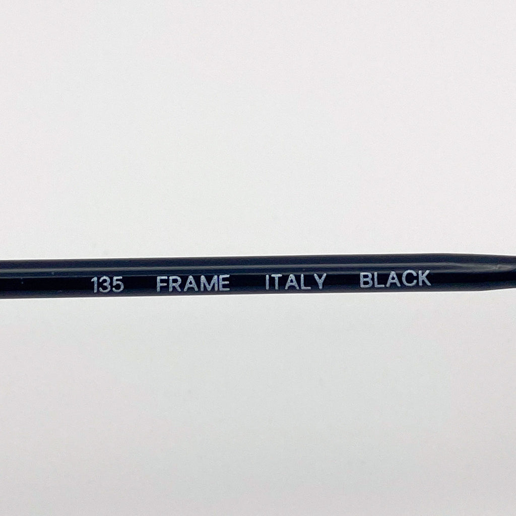Black frame component with '135 FRAME ITALY BLACK' text on a white background